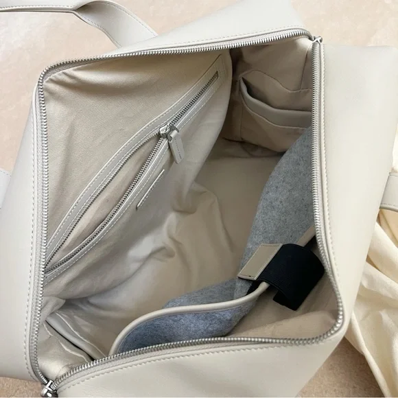 *sold* Monos Metro Duffle - Picture 9 of 11